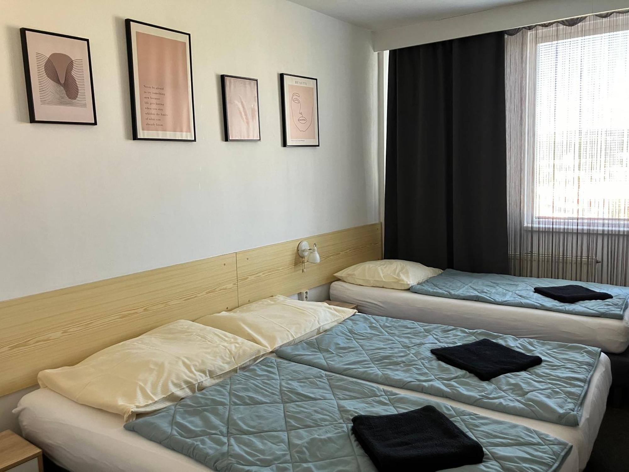 Penzion Saris プレショフ エクステリア 写真